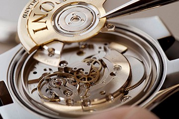 宁波百达翡丽走走不走了为什么