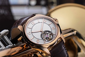 宁波百达翡丽手表为什么上了发条还不走